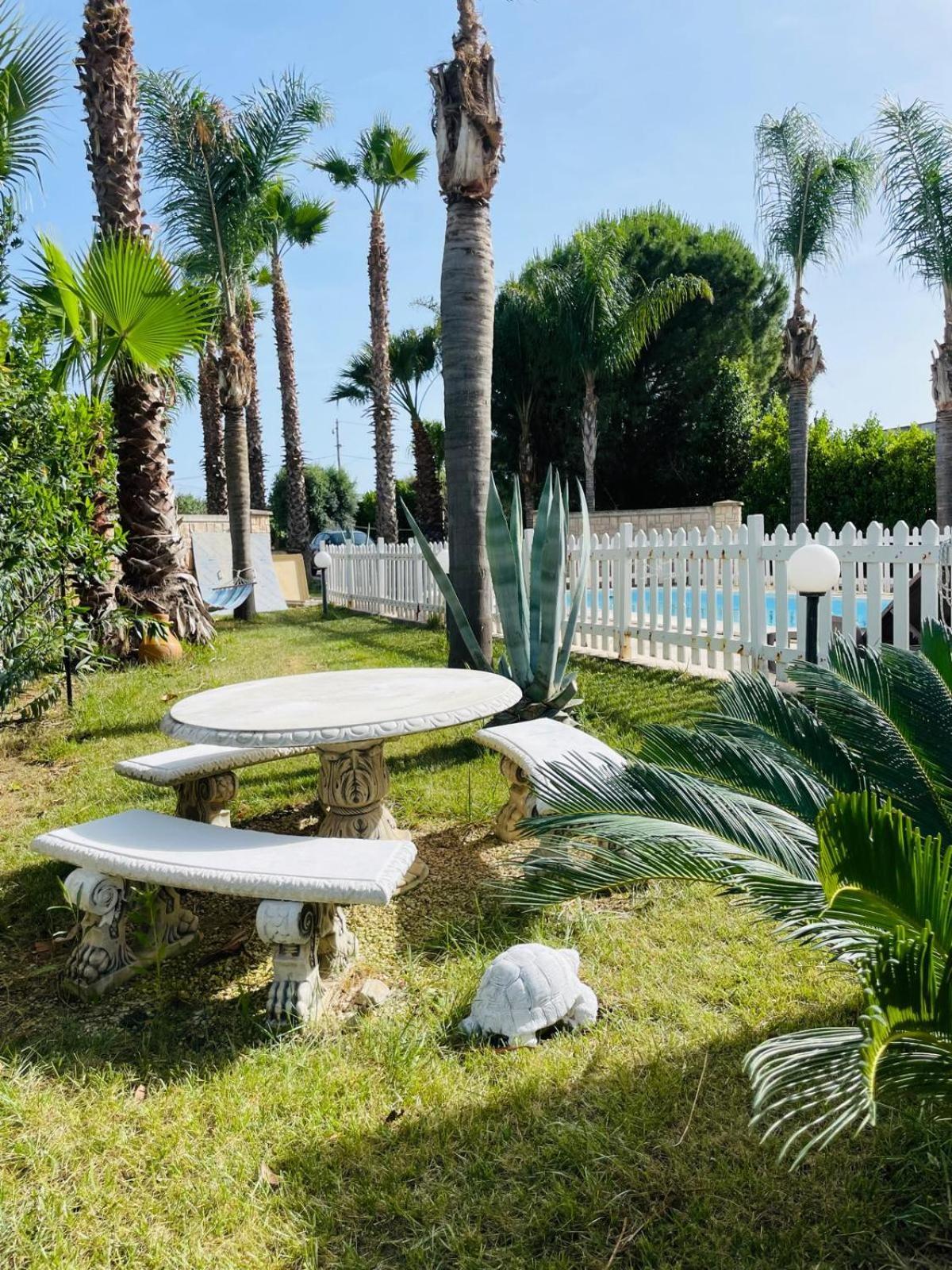 Vila Pupillo Casa Vacanza Francavilla Fontana Exteriér fotografie